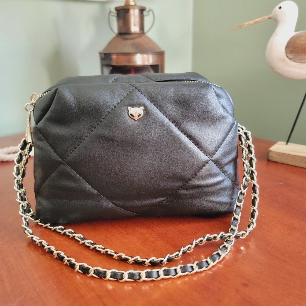 Foxer Black Quilted Leather Convertible Strap Shoulder Bag Purse